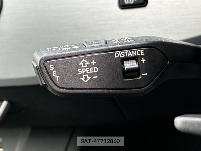 Audi A4 2022-02 6009462-8