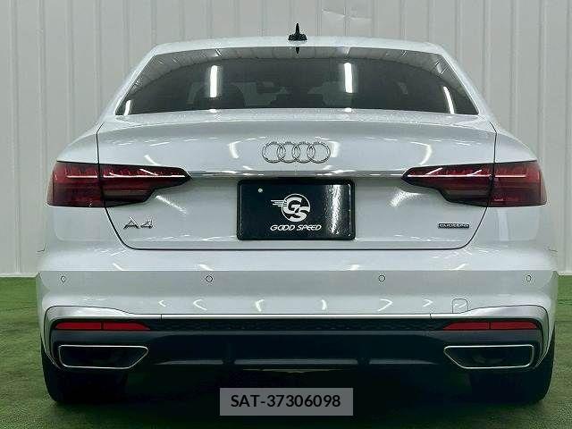 Audi A4 2022-02 6211694-12
