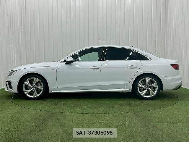 Audi A4 2022-02 6211694-13