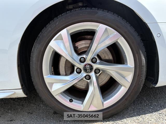 Audi A4 2021-07 6211695-17
