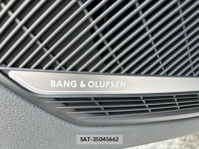 Audi A4 2021-07 6211695-3