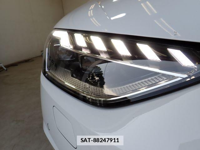 Audi A4 2021-06 6275733-9