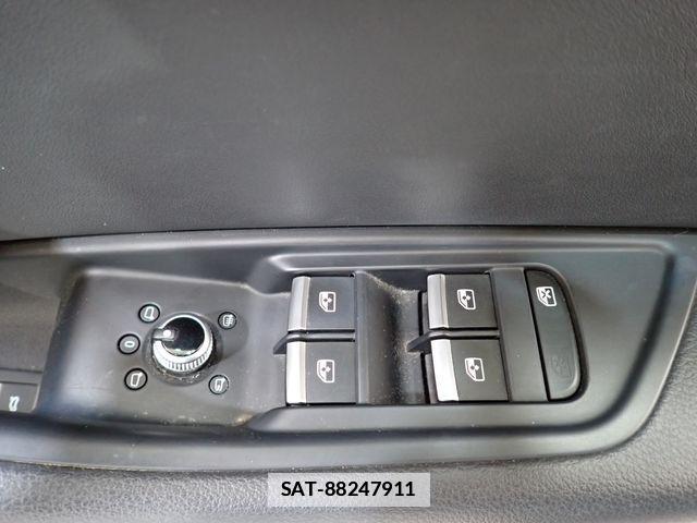 Audi A4 2021-06 6275733-19