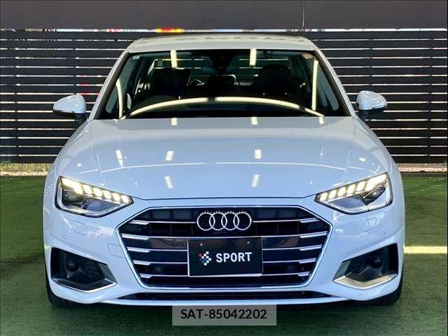 Audi A4 2021-07 6275735-12