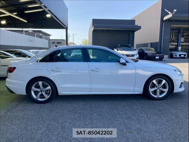 Audi A4 2021-07 6275735-14