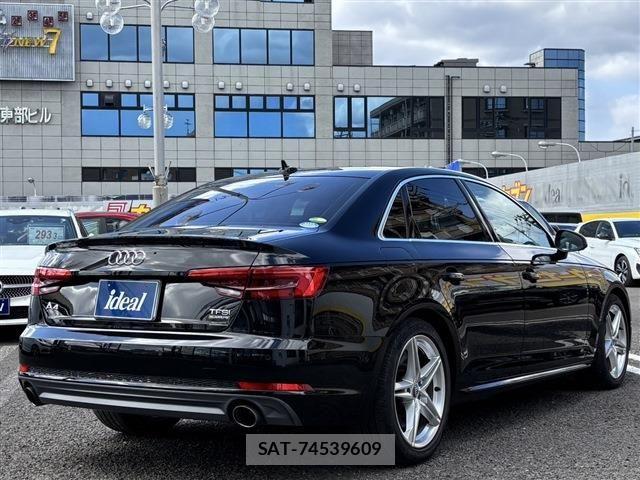 Audi A4 2017-07 6610588-4