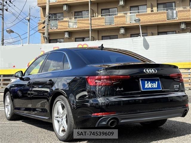 Audi A4 2017-07 6610588-6