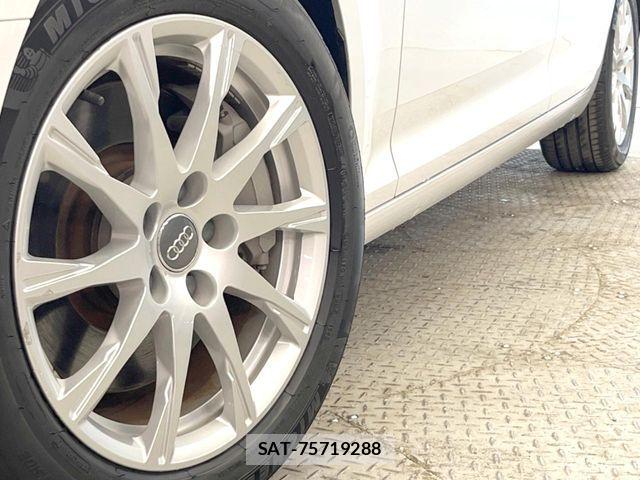 Audi A4 2017-03 6610589-13