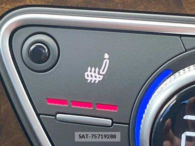 Audi A4 2017-03 6610589-4