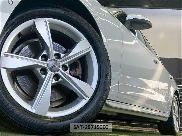 Audi A4 2021-04 6670289-18