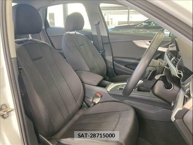 Audi A4 2021-04 6670289-5