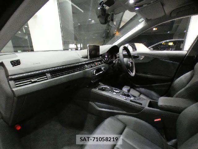 Audi A4 2018-03 6675020-2