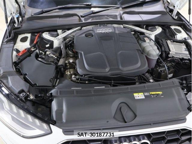 Audi A4 2021-10 6715654-18