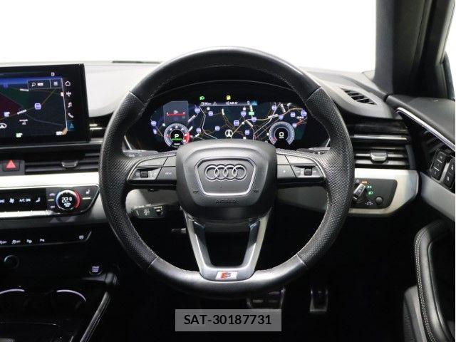 Audi A4 2021-10 6715654-19