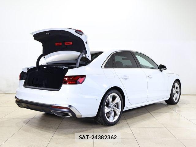 Audi A4 2023-06 6813782-9