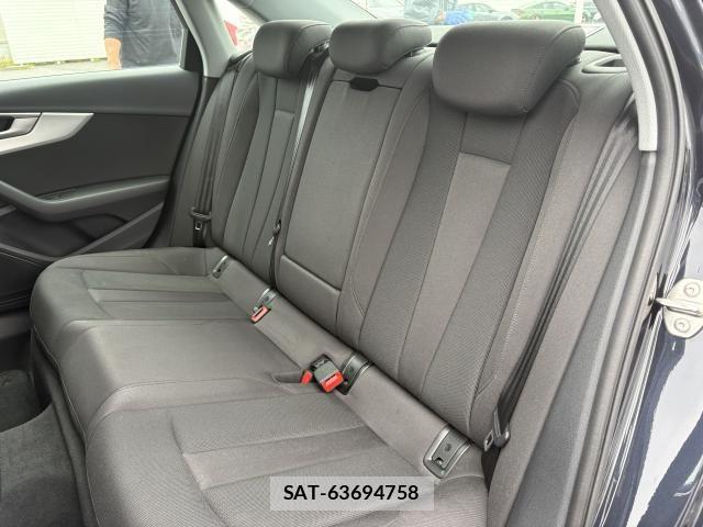 Audi A4 2018-09 6902219-14