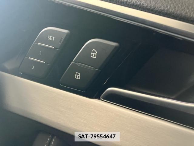 Audi A4 2023-06 6902215-21
