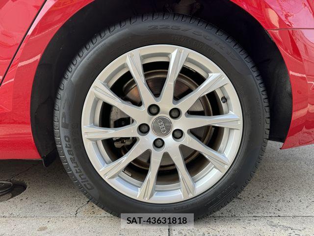 Audi A4 2016-12 6902223-13