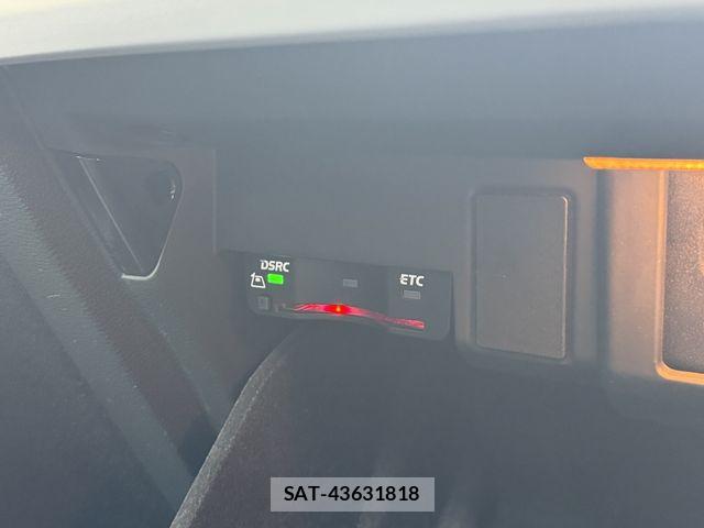 Audi A4 2016-12 6902223-27
