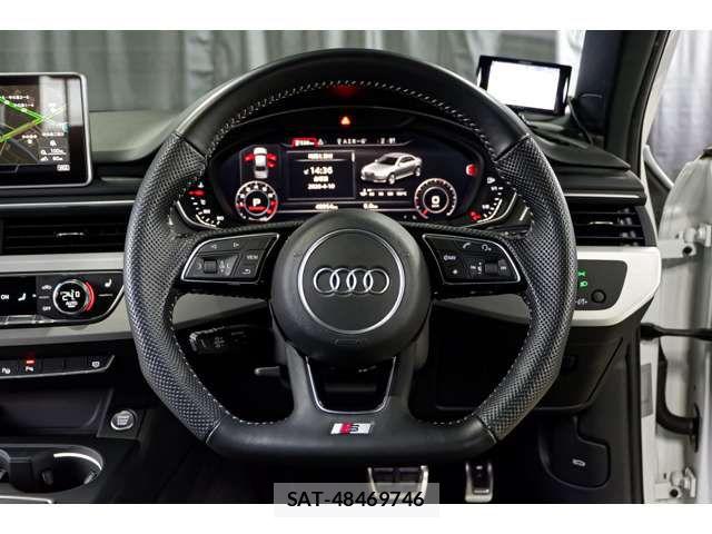 Audi A4 2019-10 6902217-11