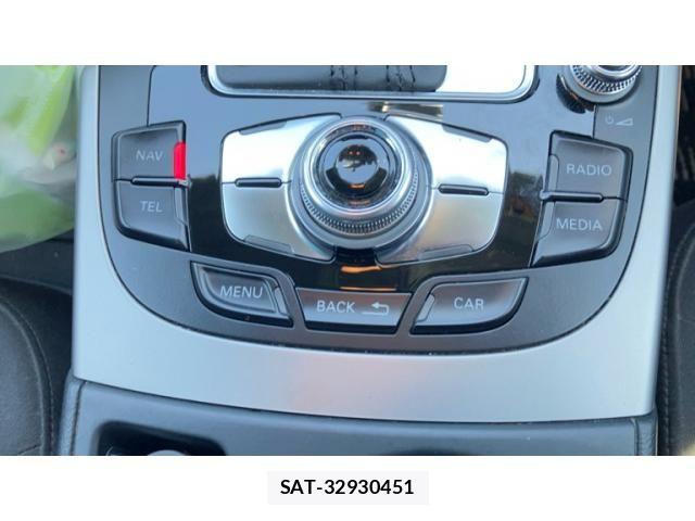 Audi A4 2013-11 6902220-16