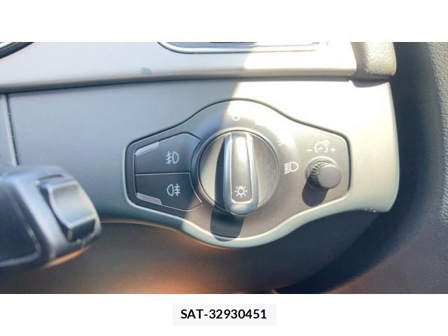 Audi A4 2013-11 6902220-19