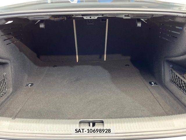 Audi A4 2016-02 6989161-12