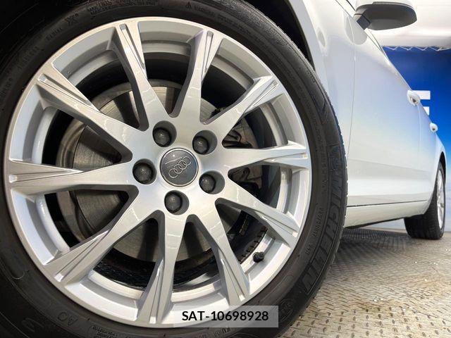 Audi A4 2016-02 6989161-14
