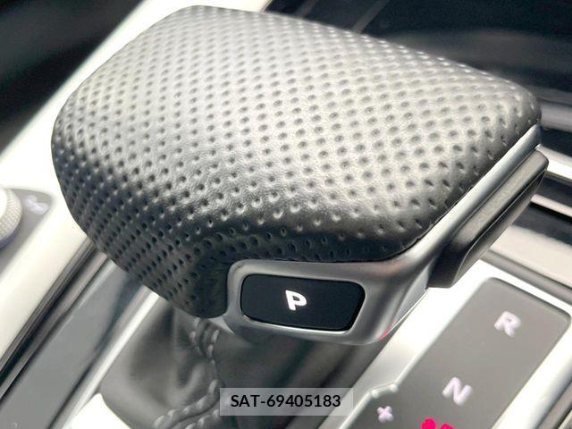 Audi A4 2021-05 7214989-11