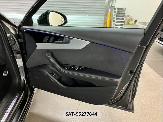 Audi A4 2023-05 7214994-10