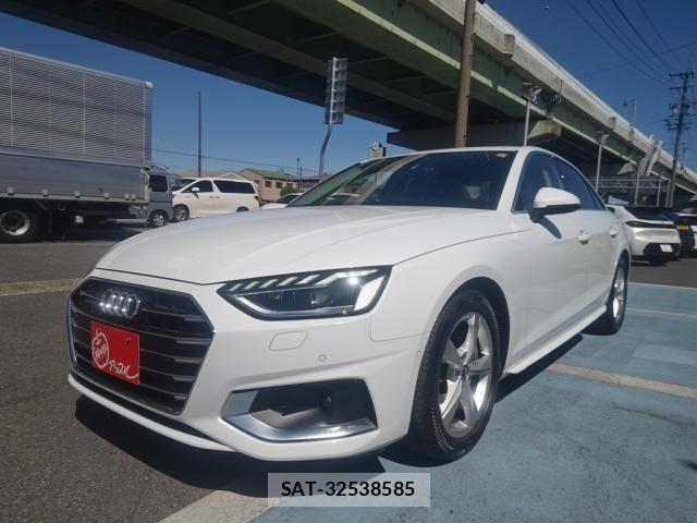 Audi A4 2021-06 7249825-9