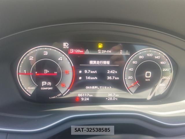 Audi A4 2021-06 7249825-16