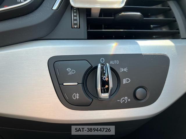 Audi A4 2017-08 7325726-19