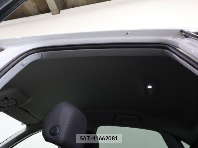 Audi A4 2021-03 7356868-6