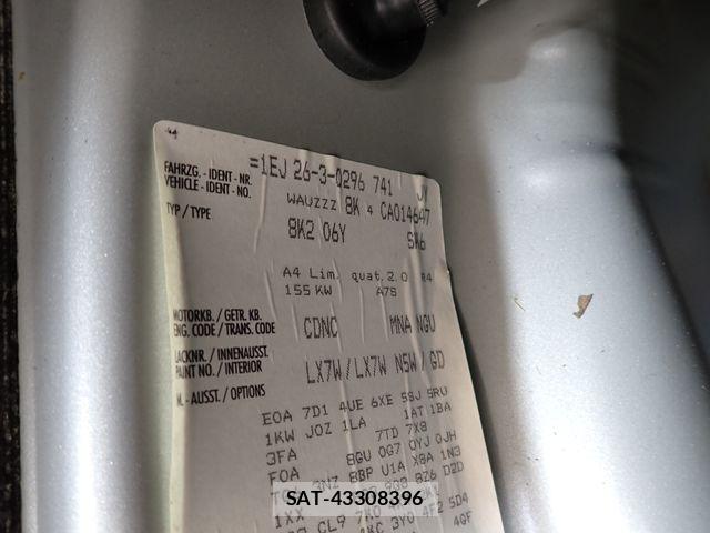 Audi A4 2011-08 7356856-26