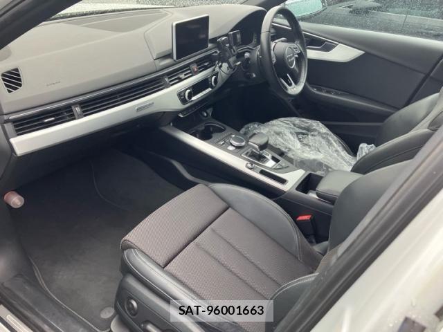 Audi A4 2017-01 7390910-9