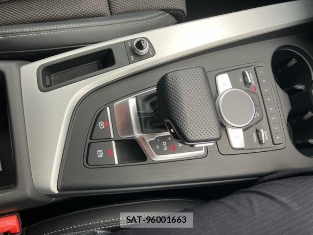 Audi A4 2017-01 7390910-16