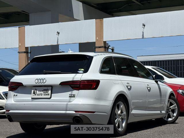 Audi A4 2018-03 7391392-3