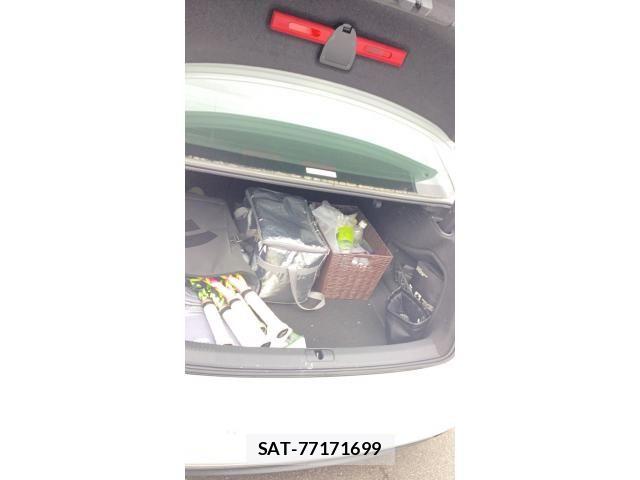 Audi A4 2018-09 7452978-16