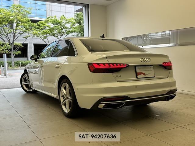 Audi A4 2024-12 7452977-2