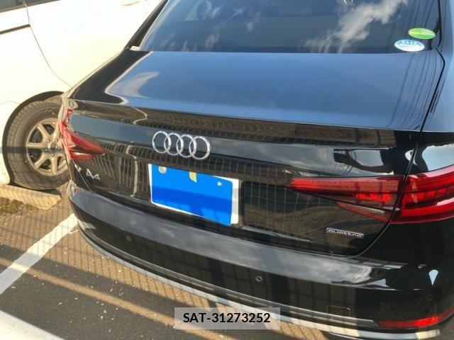 Audi A4 2019-09 7452982-6