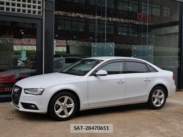 Audi A4 2013-06 7452980-15