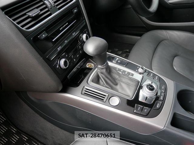 Audi A4 2013-06 7452980-19