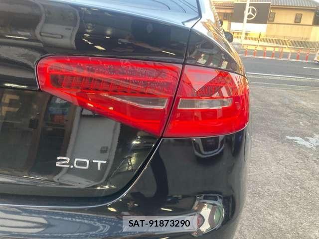 Audi A4 2014-01 7452983-22