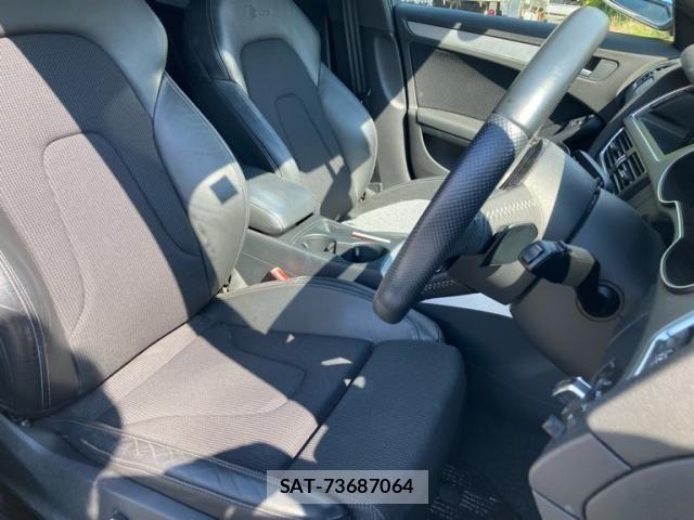 Audi A4 2013-02 7499588-12