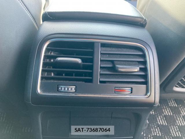 Audi A4 2013-02 7499588-15