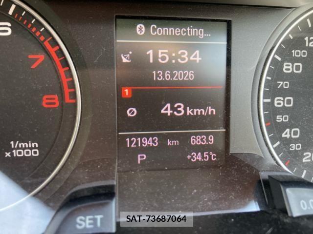 Audi A4 2013-02 7499588-22