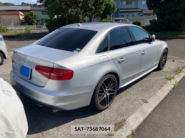 Audi A4 2013-02 7499588-6