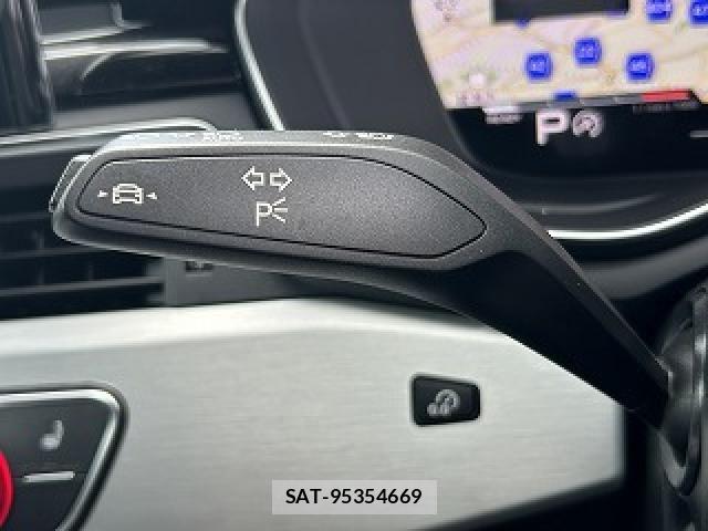 Audi A4 2022-11 7508127-9