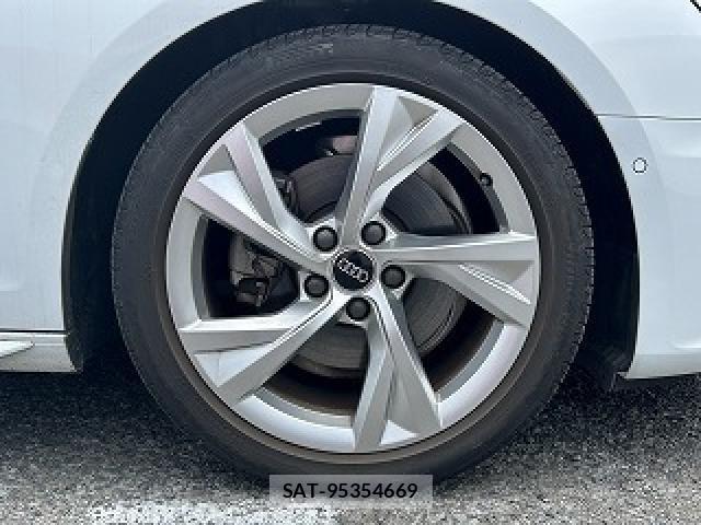 Audi A4 2022-11 7508127-22